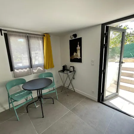 - Maison Julou - Piscine Chauffee A 32c Κασί