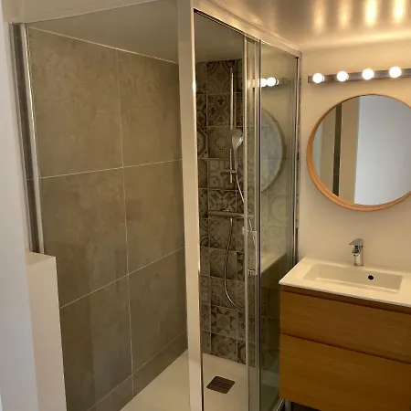 - Maison Julou - Piscine Chauffee A 32c Apartment *