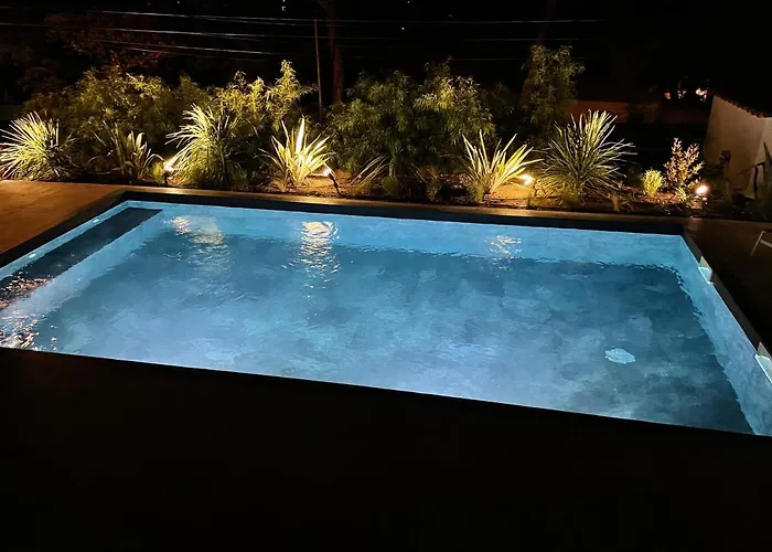 Apartment - Maison Julou - Piscine Chauffee A 32c