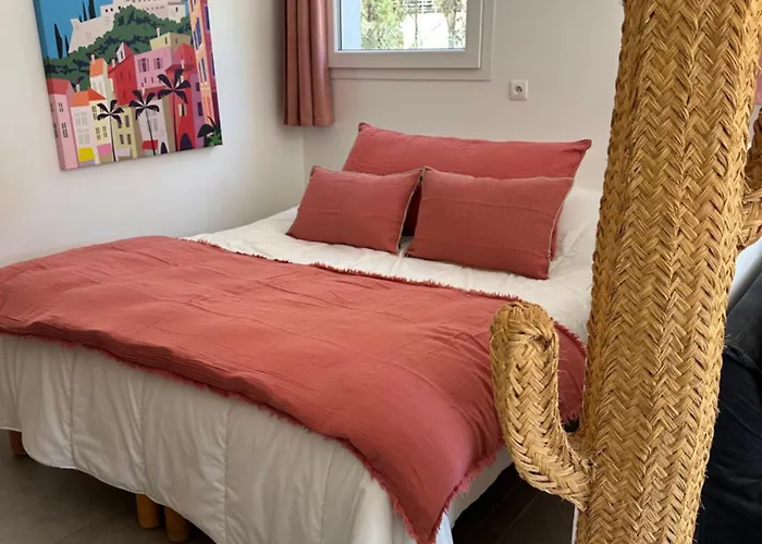 - Maison Julou - Piscine Chauffee A 32c Cassis